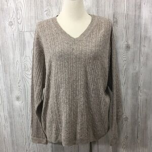 Banana Republic Vneck Sweater Tan Large (discount for damage)